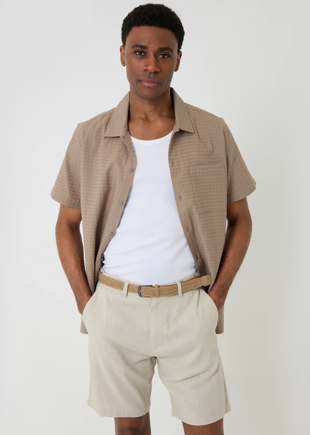 Threadbare Stone Linen Blend Shorts with Belt - 34/L32 Image 3