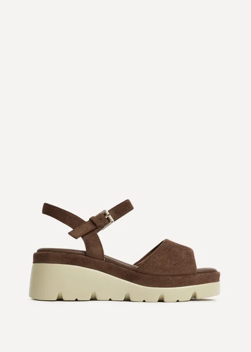 Linzi Nyla Brown Platform Cleated Sandals - 3 Image 2