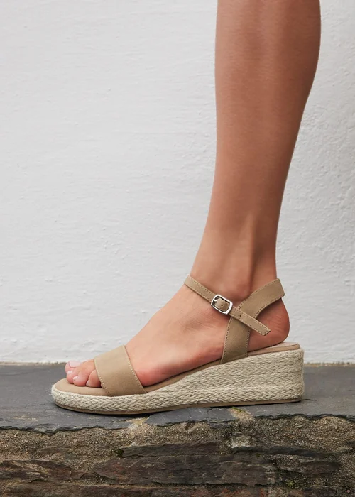 Linzi Sunrise Taupe Espadrille Flatform Sandals - Size 7 Image 1