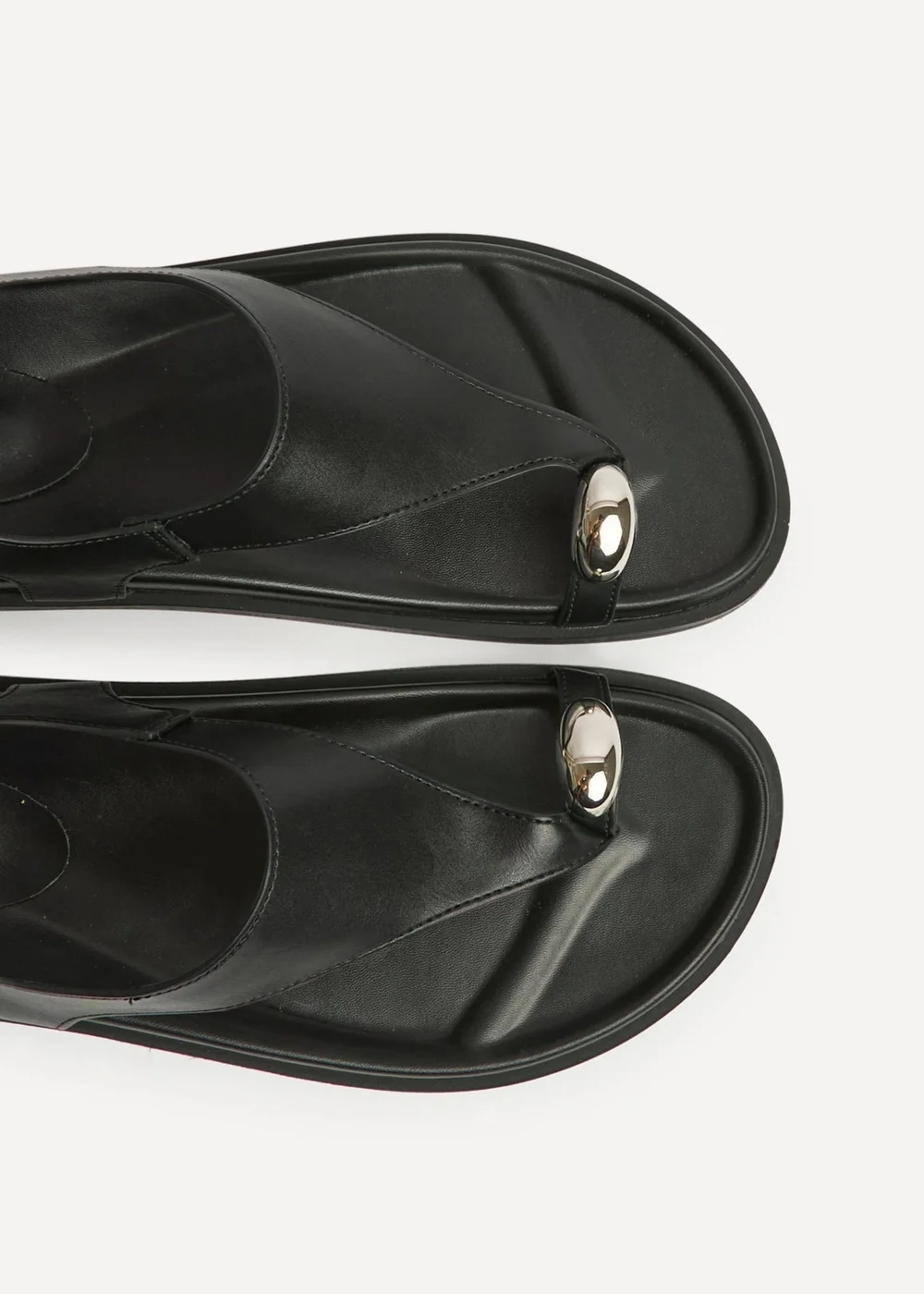 Linzi Latch Black Toe Ring Flat Sandals - 4 Image 5