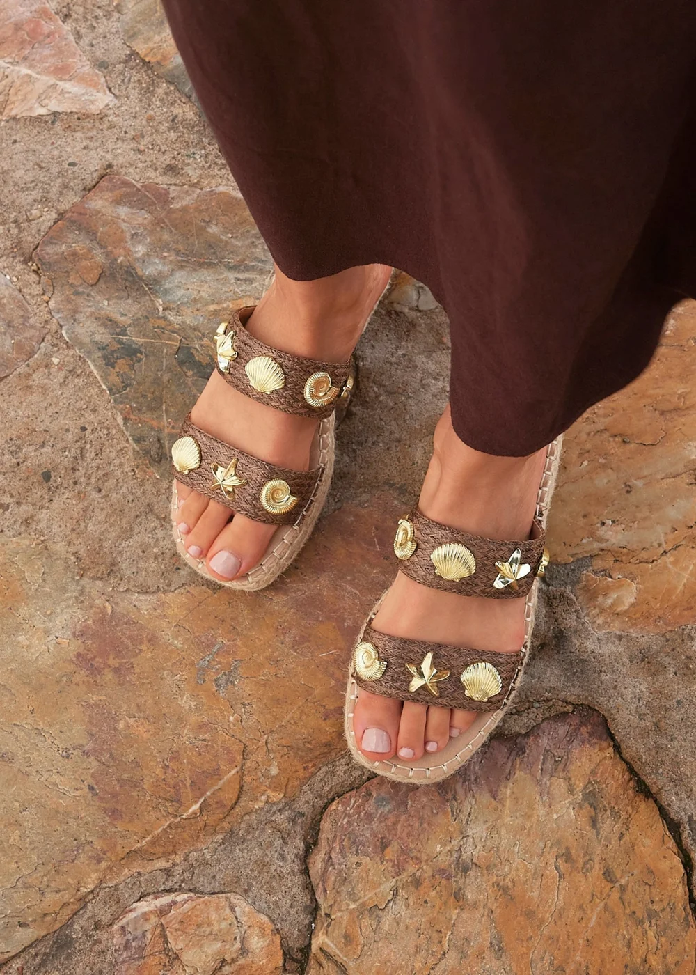 Linzi Clarity Brown Raffia Embellished Sliders - Size 7 Image 1