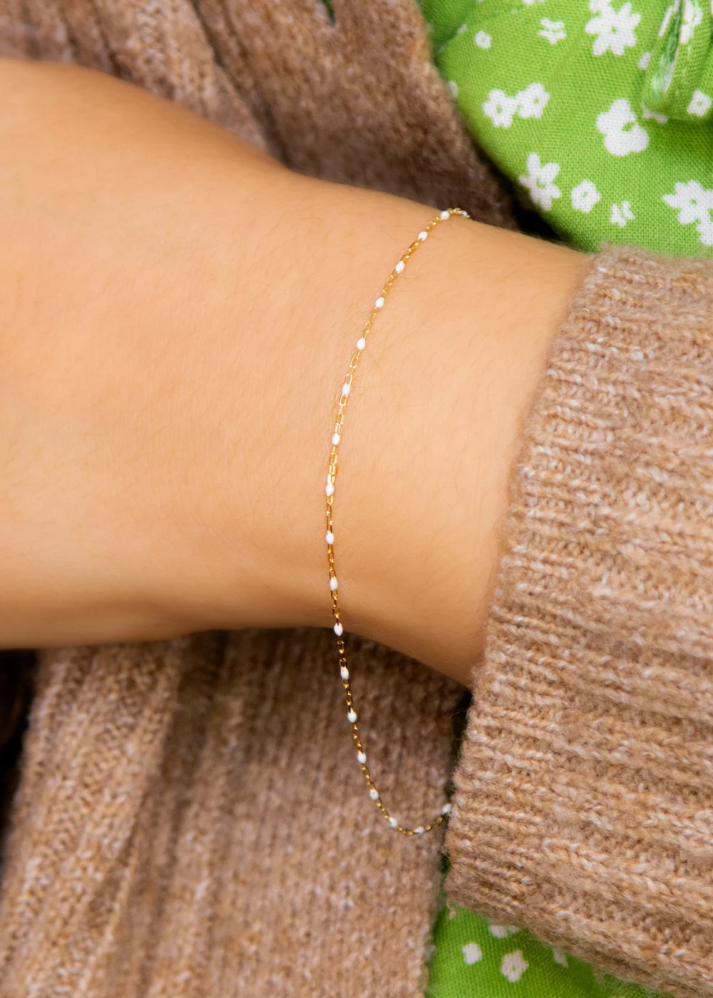 Golden Moments 9ct Yellow Gold White Enamel Mini Paper Bracelet - One Size Image 2