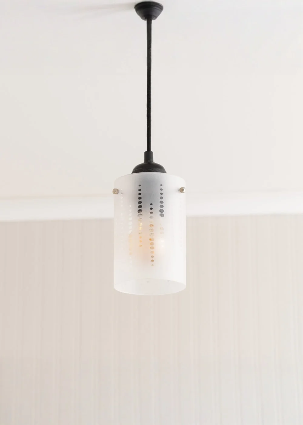 ValueLights Elsie Small Vertical Spot Frosted Glass Shade - One Size Image 1