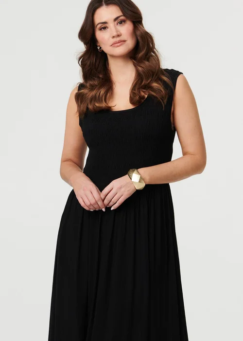 Izabel London Black Sleeveless Scoop Neck Shirred Midi Dress - 8 Image 2