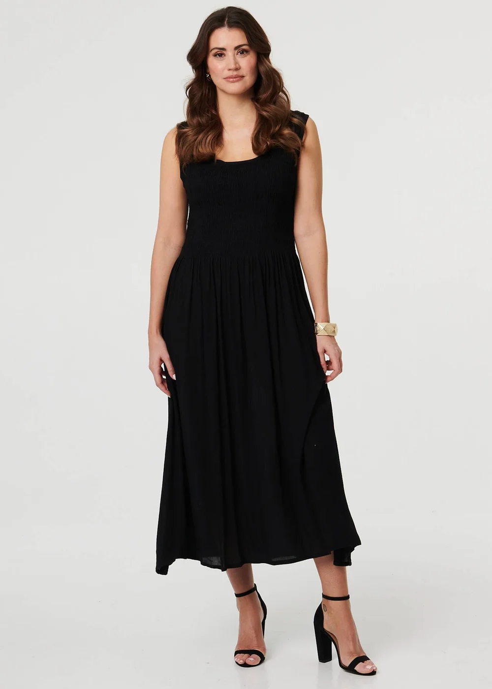 Izabel London Black Sleeveless Scoop Neck Shirred Midi Dress - 8 Image 1