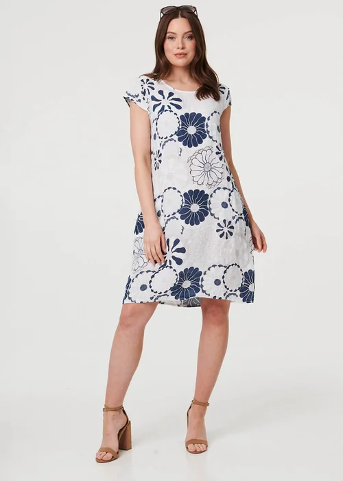 Izabel London White Floral Cap Sleeve Shift Short Dress - 16 Image 1