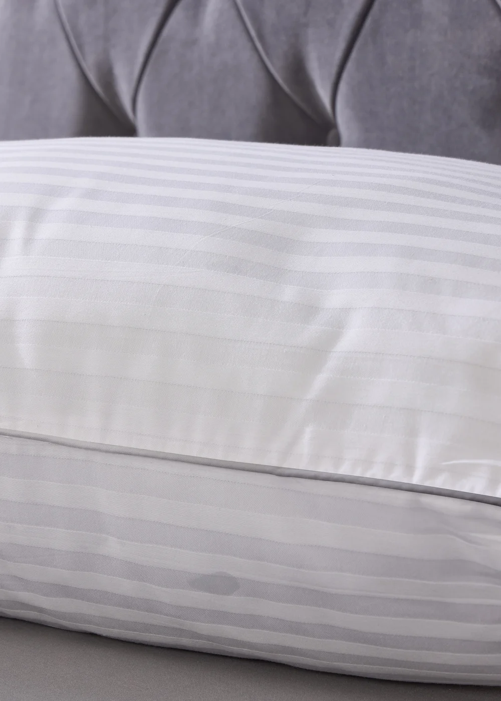 Downland Ultimate Comfort Pillow Image 3