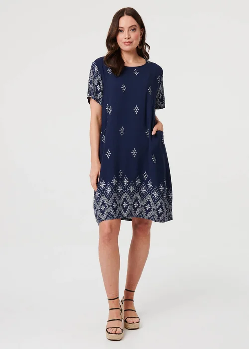 Izabel London Navy Border Print Shift Knee Length Dress - 8 Image 1