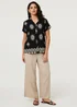 Izabel London Black Printed Short Sleeve Relaxed Shirt - 14 Image 2