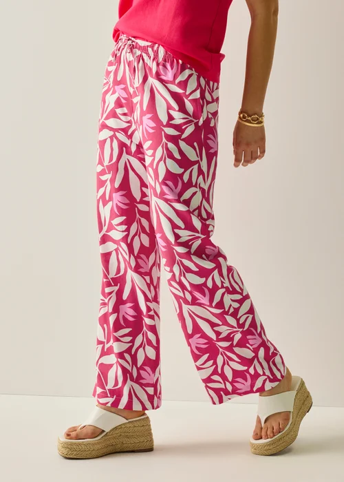 Regatta Pop Talamanca Breathable Trousers - 14 Image 1