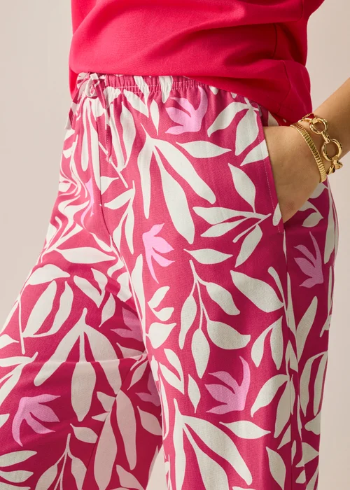 Regatta Pop Talamanca Breathable Trousers - 14 Image 5