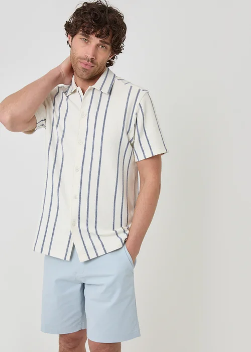 Threadbare Light Blue Cotton Regular Fit Stretch Chino Shorts - 36 Image 3