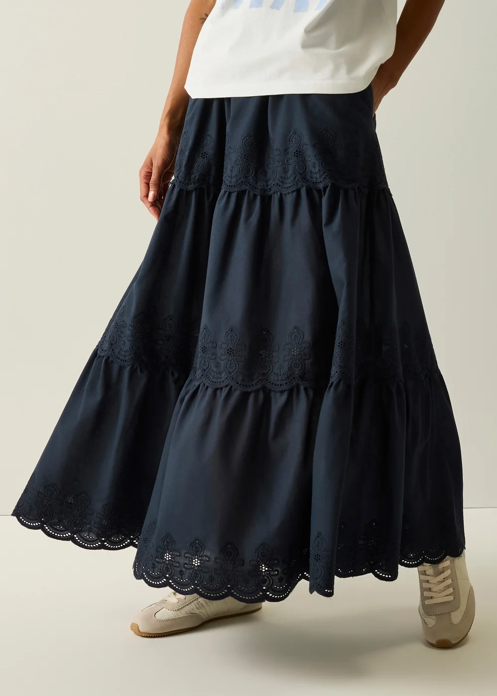 Regatta Navy Deiana Lightweight Skirt - 12 Image 1