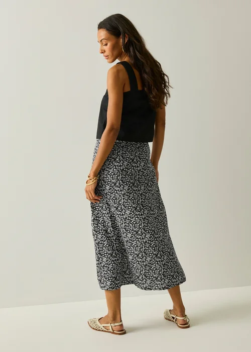 Regatta Monochrome Ditsy Bloom Flamenca Skirt - 10 Image 2
