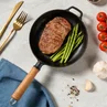 Lifeideas Round Cast Iron Skillet with Removable Wooden H&le - M Image 1