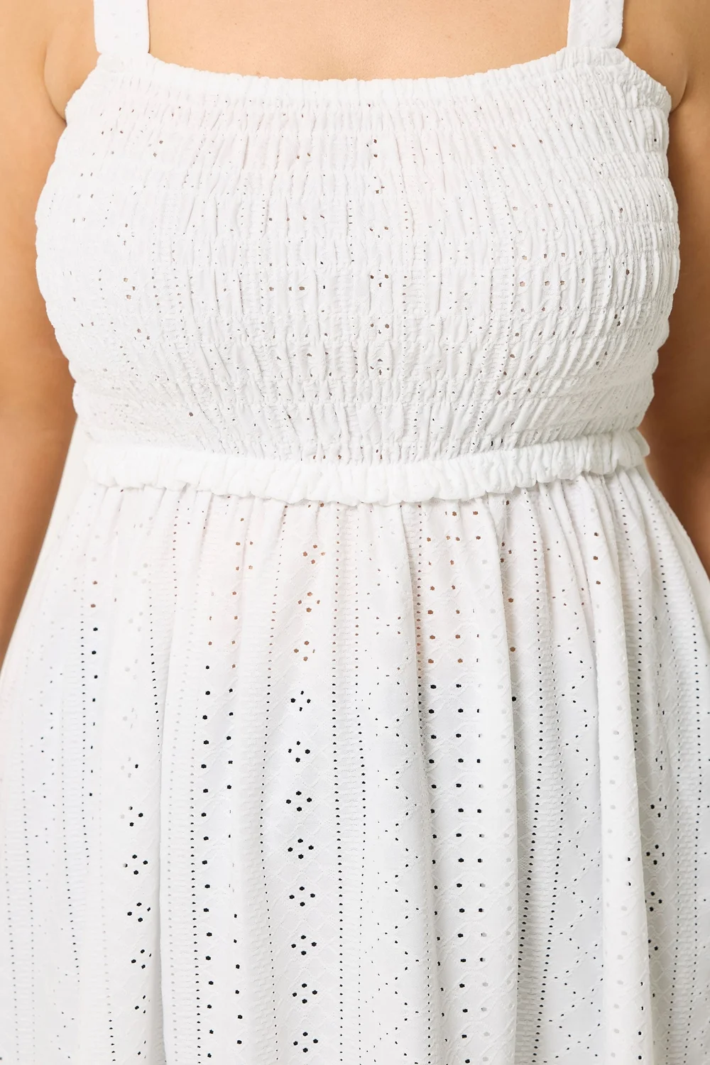 Yours Curve White Broderie Anglaise Vest Top - 14 Image 4