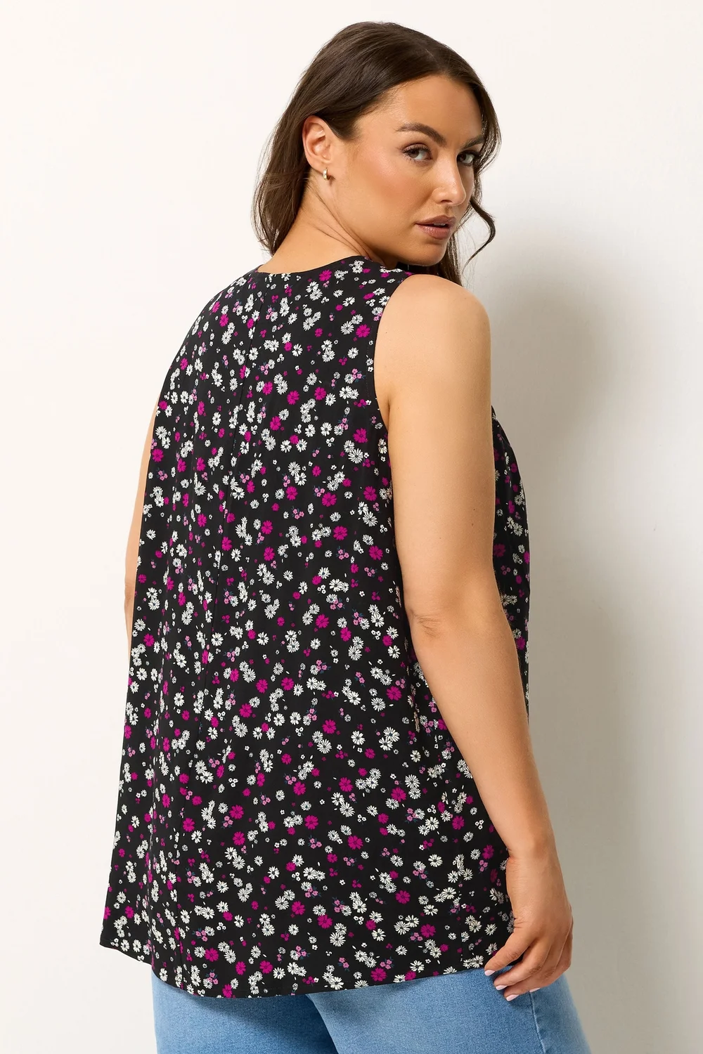 Yours Curve Black Daisy Print Vest Top - 14 Image 3