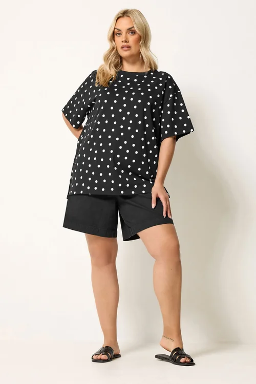 Yours Curve Black Spot Oversized T-Shirt - 18 Image 2