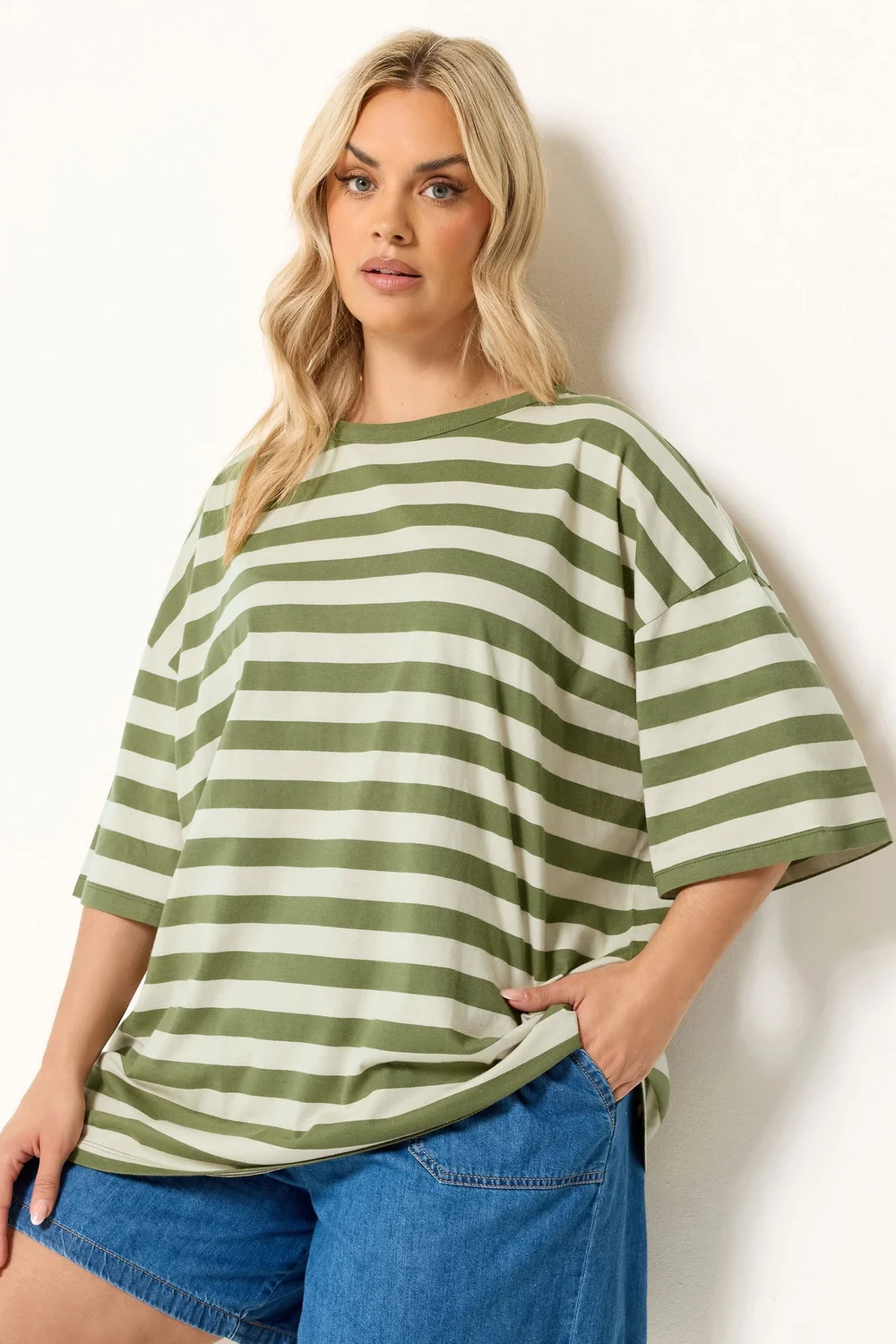 Yours Curve Khaki Green & Cream Boxy T-Shirt - 22-24 Image 1