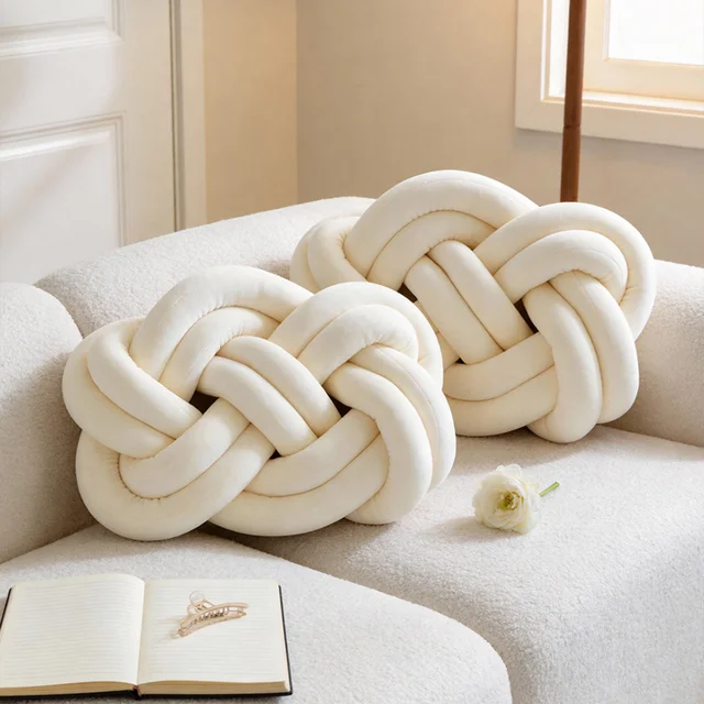 Lifeideas 2 Pcs Knot Cushions