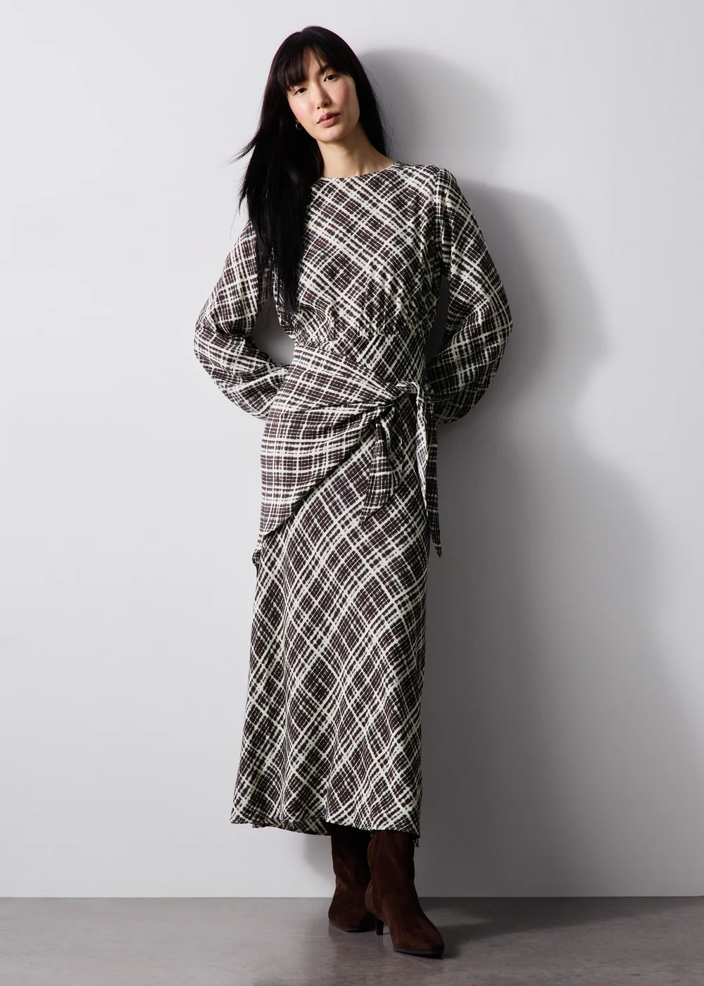 Tie Waist Midi Dress - Size 8 Image 1