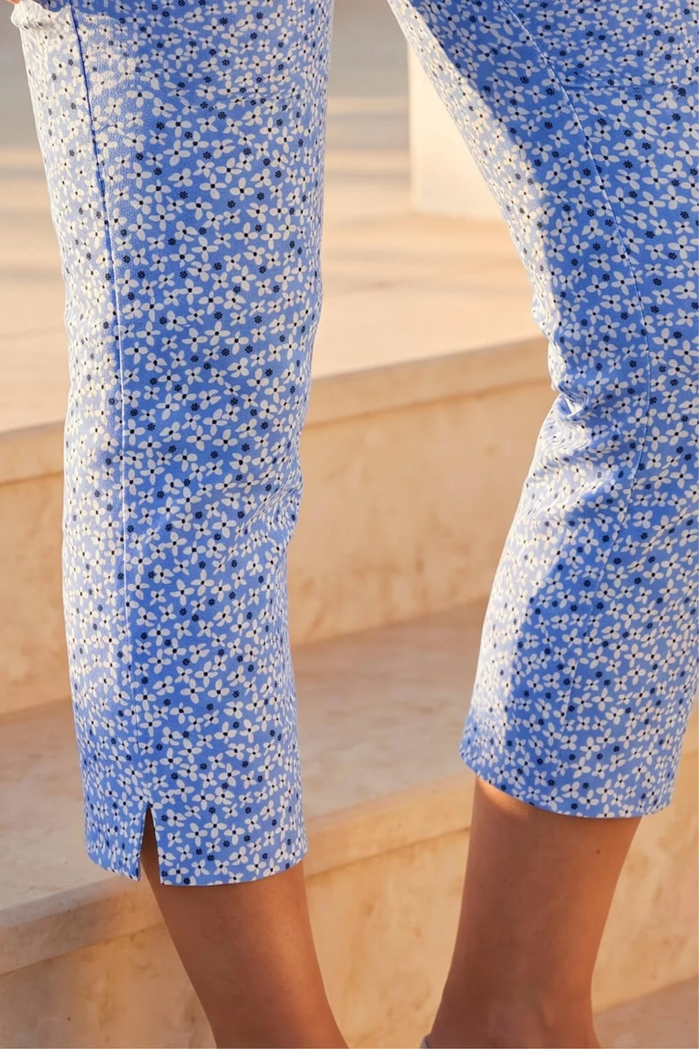 Roman Blue Petite Floral Bengaline Crop Trouser - 12 Image 4