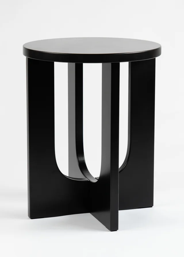 Scottish Everlastings Black Round Side Table