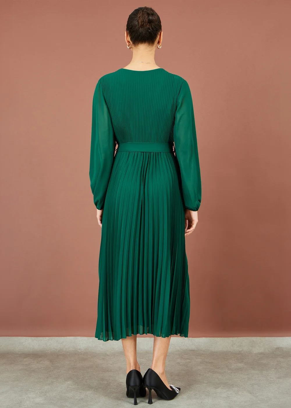 Yumi Green Pleated Wrap Midi Dress - 8 Image 2