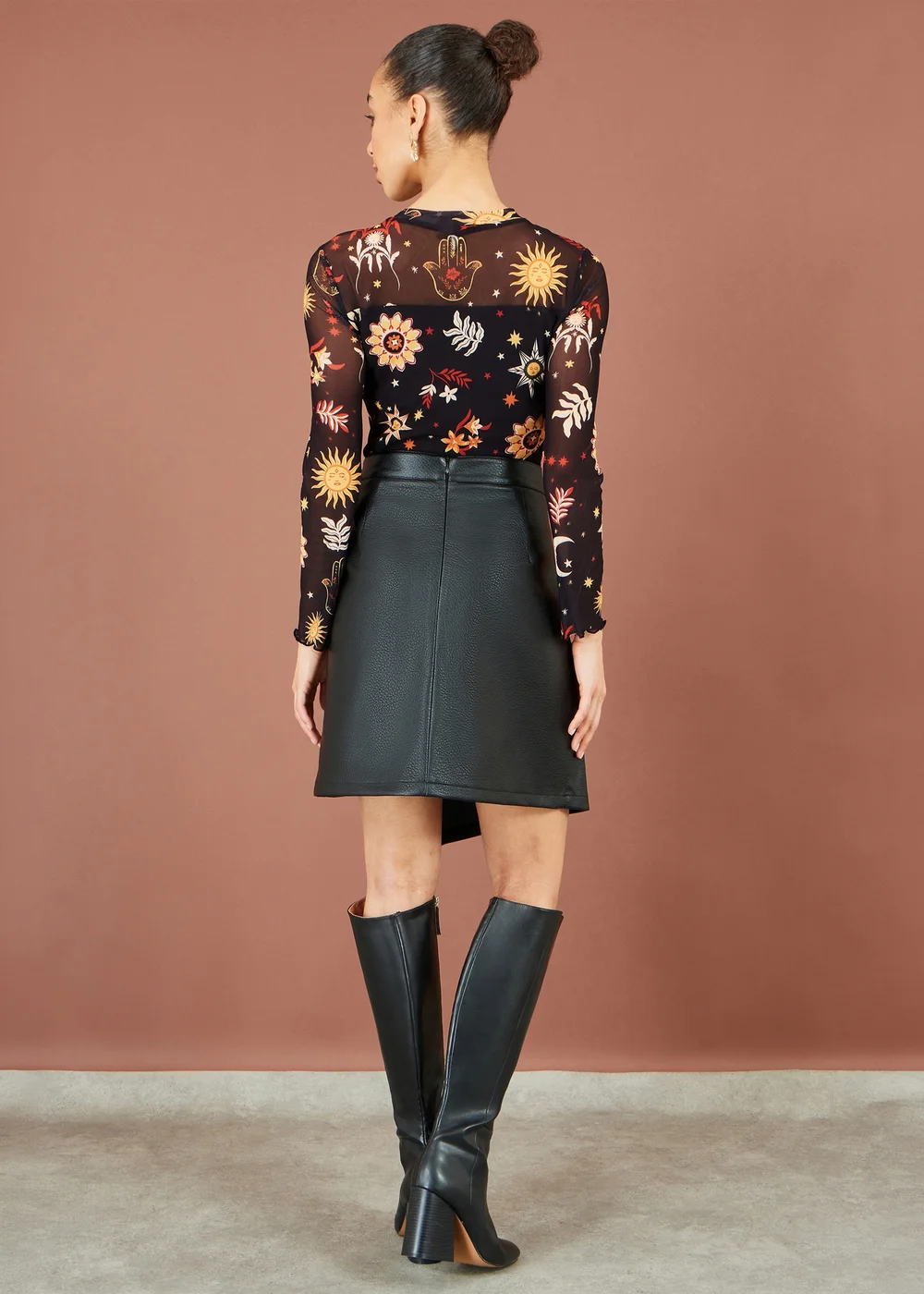 Yumi Black Cosmic Mesh Top - 16 Image 4