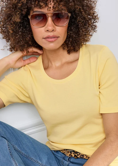 Cotton Traders Pale Yellow Wrinkle Free Short Sleeve Scoop Neck Top - 20 Image 4