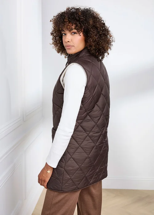 Cotton Traders Berry Quilted Gilet - 10 Image 3