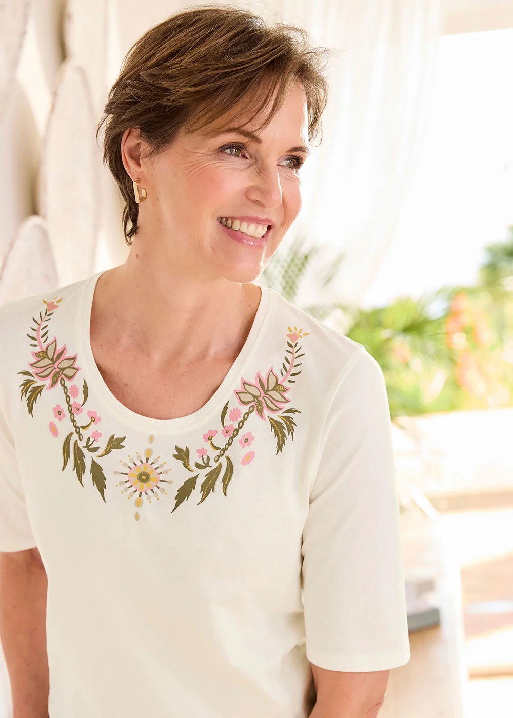 Cotton Traders Ivory 1/2 Sleeve Printed Scoop Neck Top - 24 Image 3