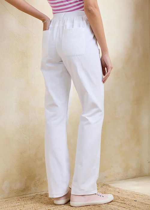 Cotton Traders White Wrinkle Free Pull On Straight Leg Trousers - 14/L27 Image 2
