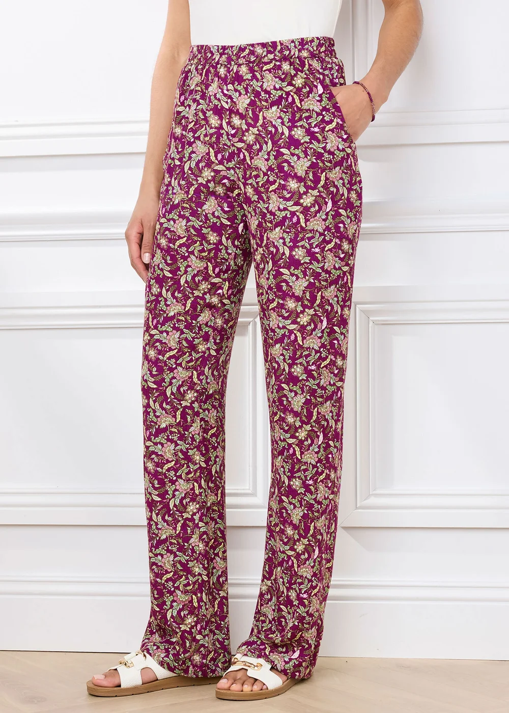 Cotton Traders Wild Rose Pull On Printed Crinkle Trousers - 24/L29 Image 1