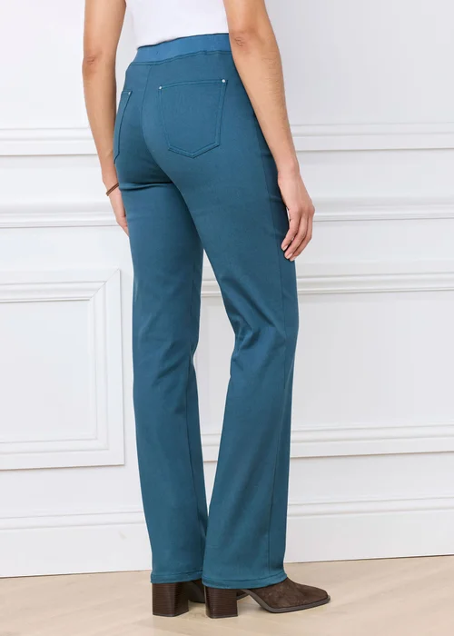 Cotton Traders Kingfisher Premium Pull-On Twill Straight Leg Jeans - 8/L29 Image 3