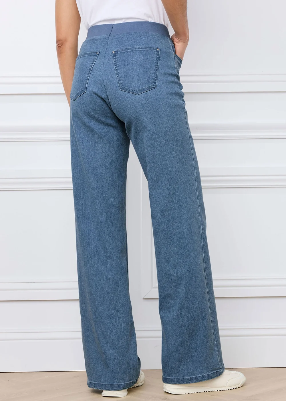 Cotton Traders Washed Blue Premium Pull On Wide Leg Jeans - 16/L29 Image 3