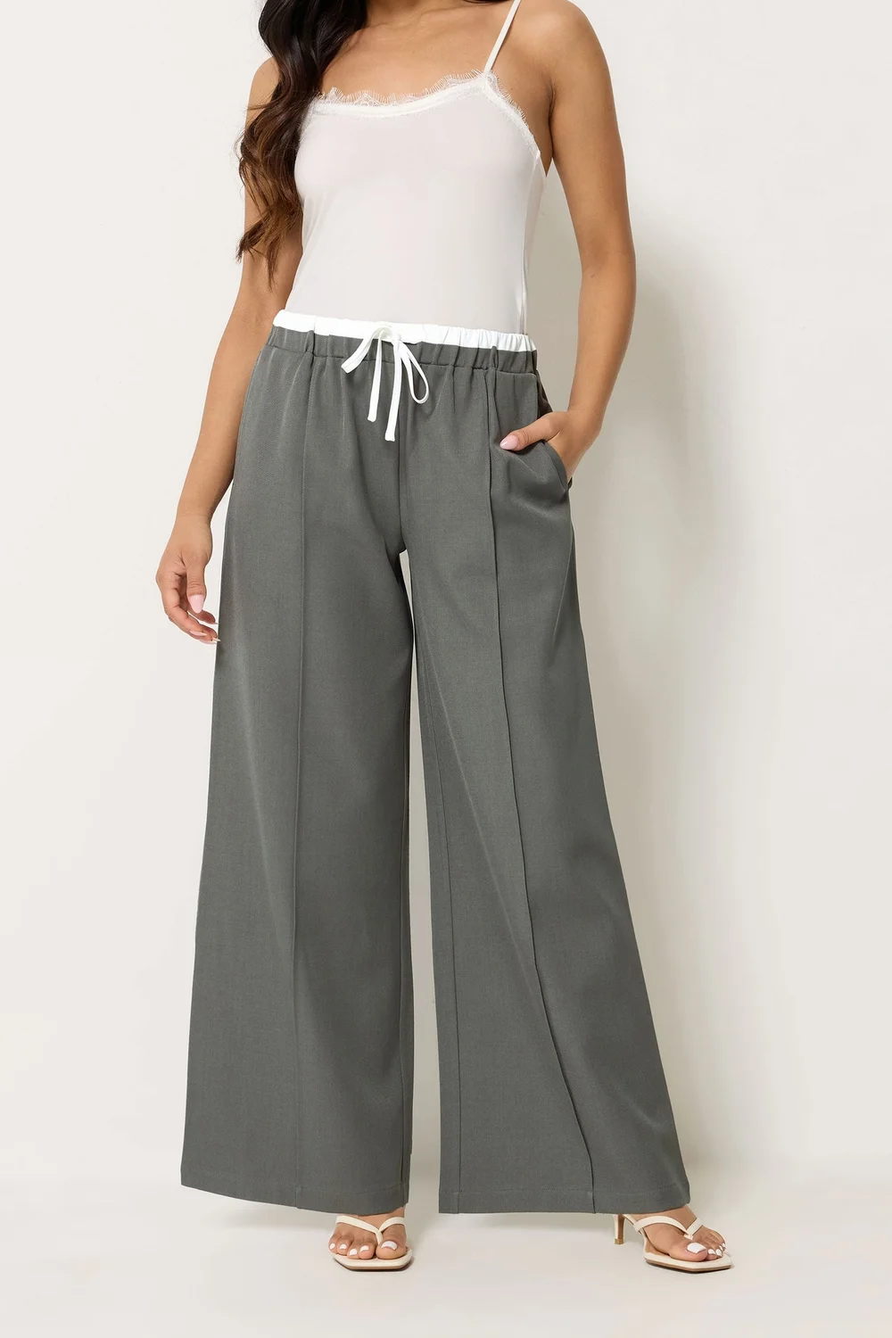 PixieGirl Petite Grey Contrast Waist Wide Leg Trousers - 12/L27 Image 2