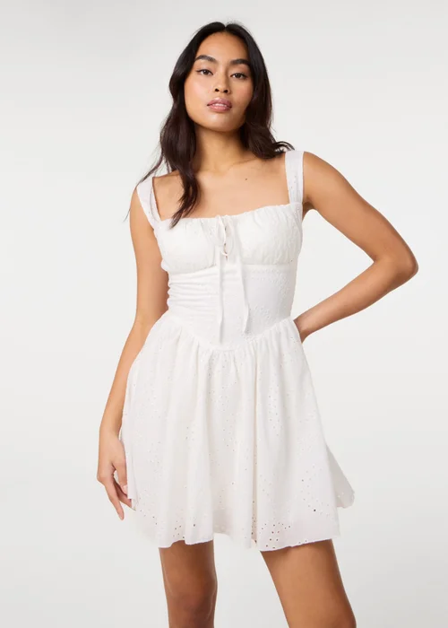 Pink Vanilla White Broderie Milkmaid Skater Dress - L Image 2