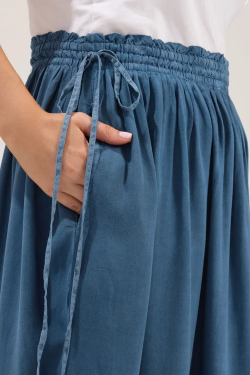 Yours Curve Blue Chambray Midi Skirt - 14 Image 4