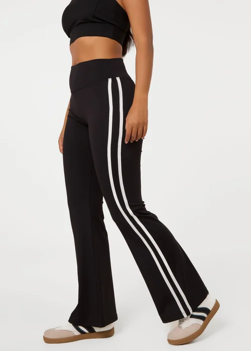 Pink Vanilla Black Contrast Trim Active Flares - M Image 2