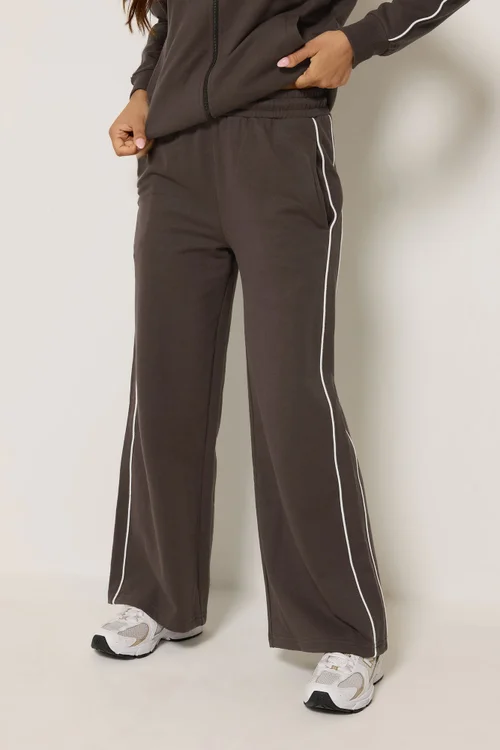 PixieGirl Petite Chocolate Brown Contrast Joggers - 8/L27 Image 3