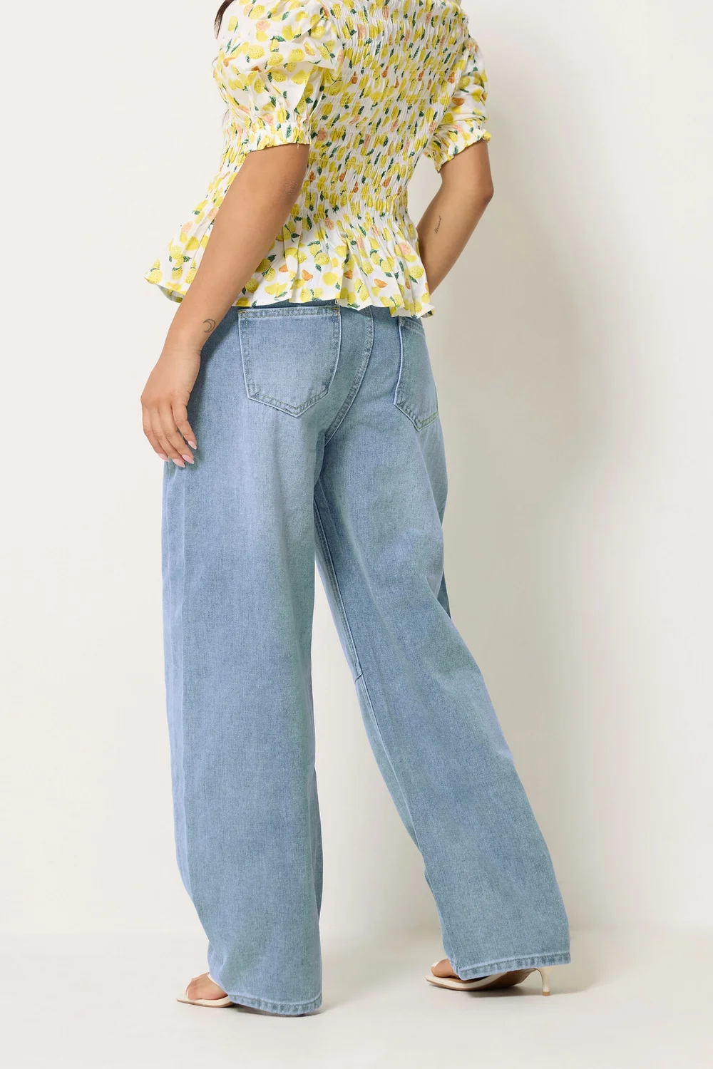 PixieGirl Petite Light Blue Balloon Jeans - 16/L27 Image 4