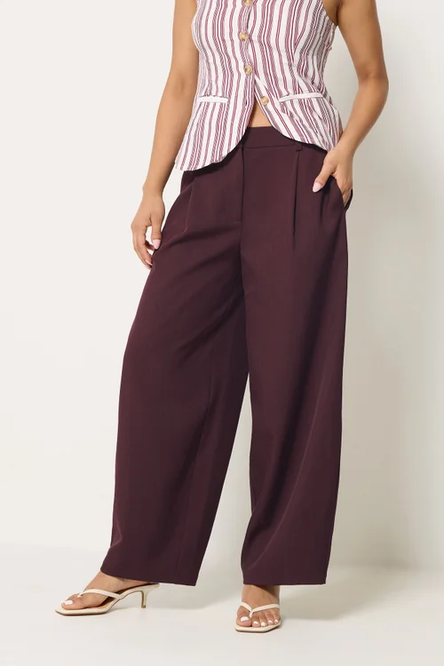 PixieGirl Petite Burgundy Red Barrel Leg Trousers - 16/L27 Image 3