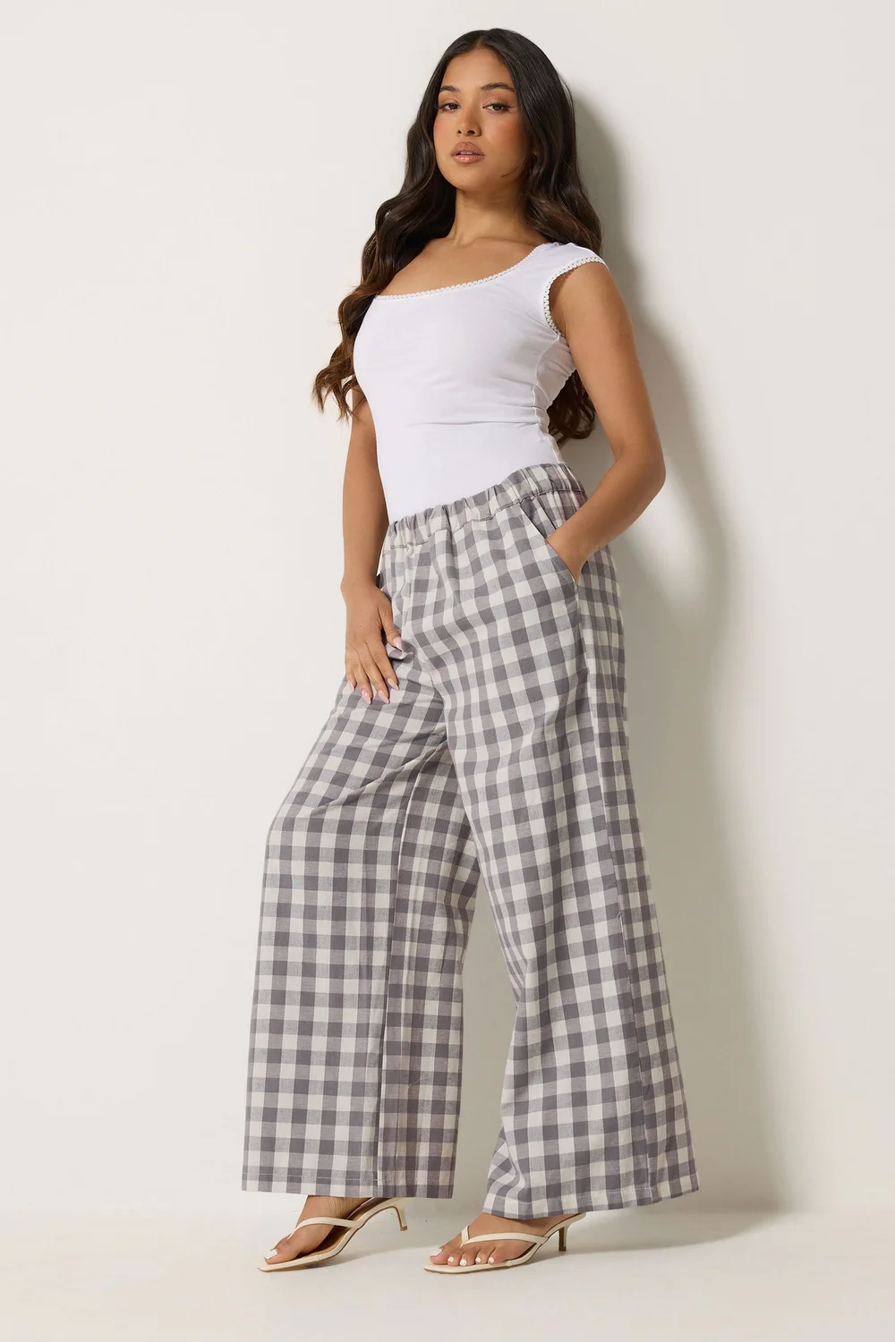PixieGirl Petite Grey Gingham Wide Leg Trousers - 18/l27 Image 1