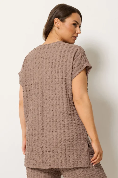 Yours Curve Brown Bubble Textured T-Shirt - 30-32 Image 4