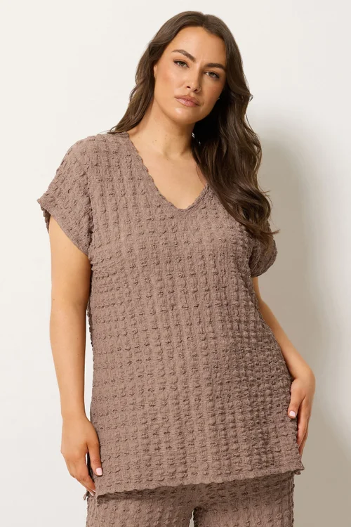 Yours Curve Brown Bubble Textured T-Shirt - 30-32 Image 1