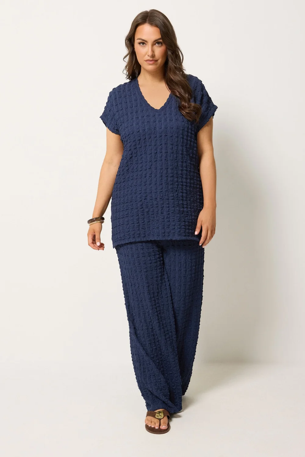 Yours Curve Navy Blue Bubble Textured T-Shirt - 16 Image 3