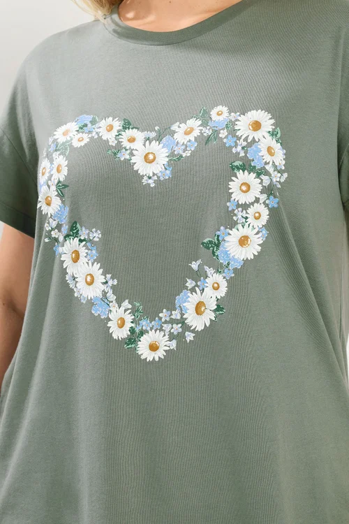 Yours Curve Green Daisy Heart T-Shirt - 30-32 Image 4
