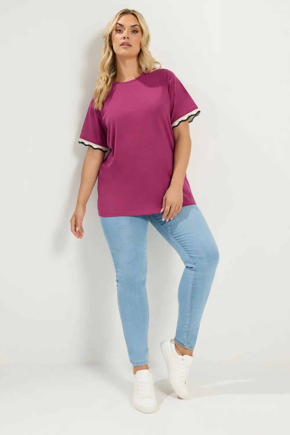 Yours Curve Dark Pink Metallic Crochet Trim T-Shirt - 16 Image 2