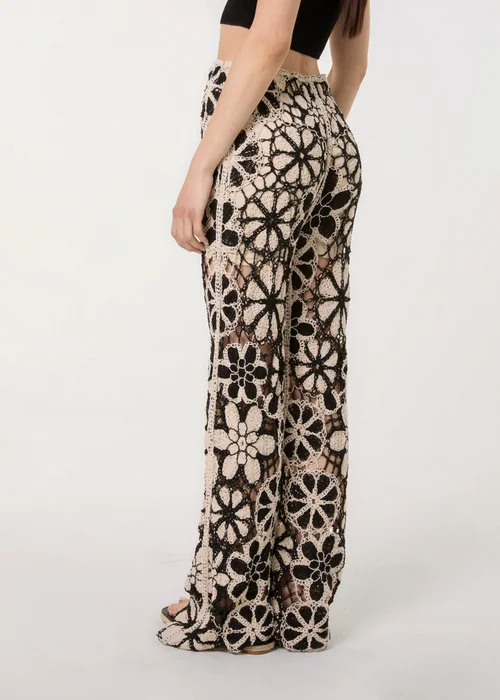 Pink Vanilla Black Crochet Pants With Flower Pattern - One Size Image 4